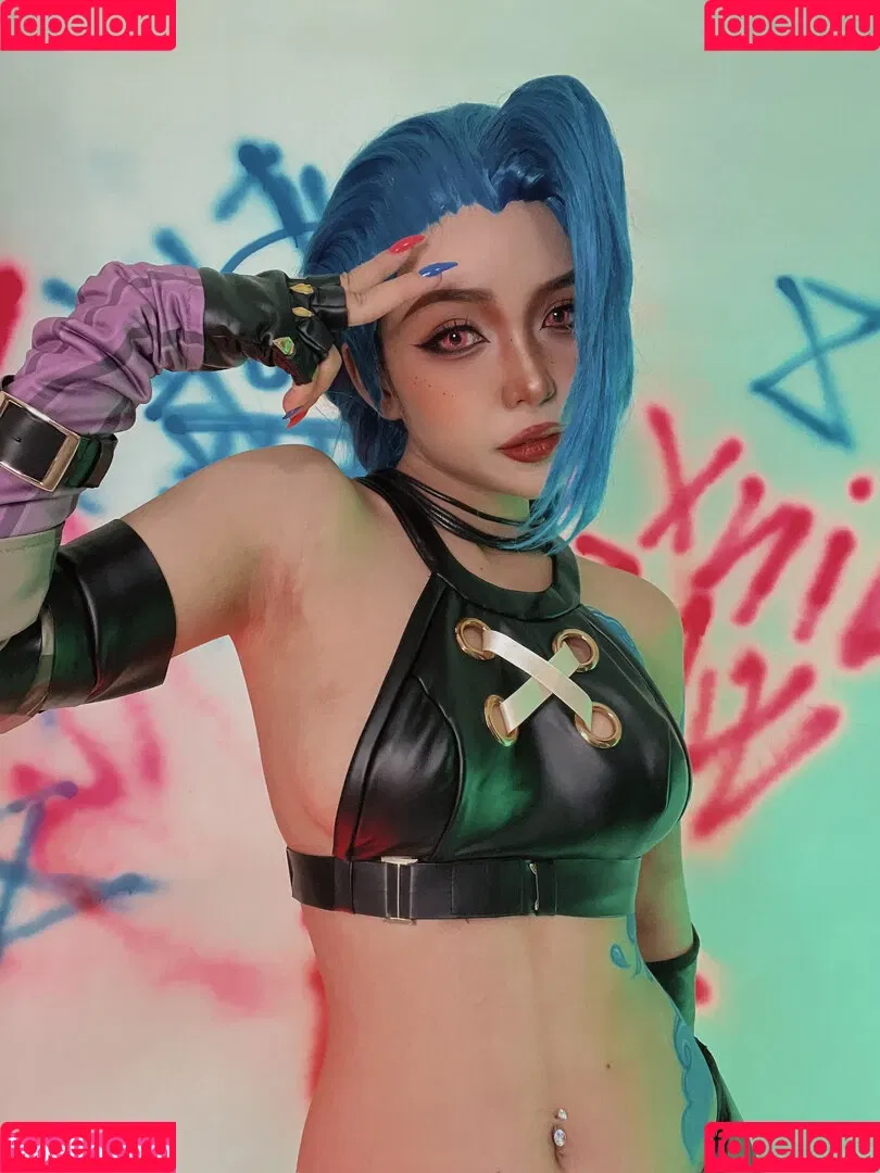 Jinx Cosplay Arcane / LeagueLegends / jinxedyumeria Onlyfans Photo Gallery 