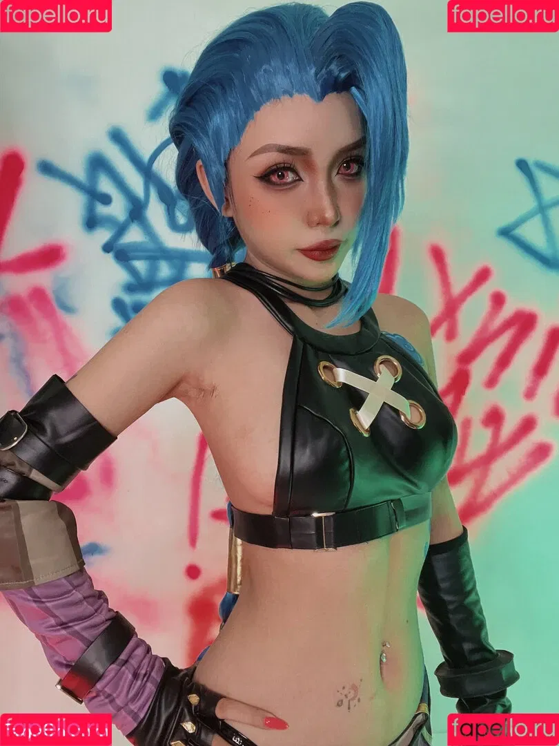 Jinx Cosplay Arcane / LeagueLegends / jinxedyumeria Onlyfans Photo Gallery 