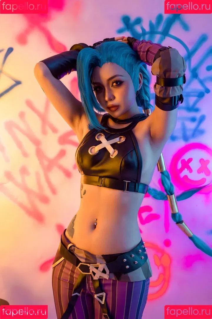 Jinx Cosplay Arcane / LeagueLegends / jinxedyumeria Onlyfans Photo Gallery 