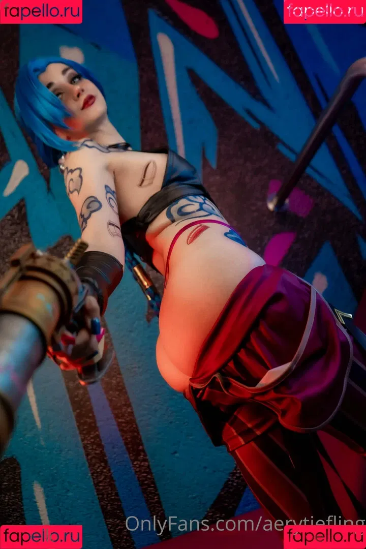 Jinx Cosplay Arcane / LeagueLegends / jinxedyumeria Onlyfans Photo Gallery 