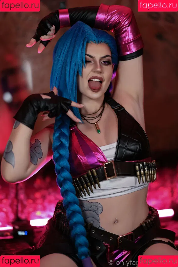 Jinx Cosplay Arcane / LeagueLegends / jinxedyumeria Onlyfans Photo Gallery 