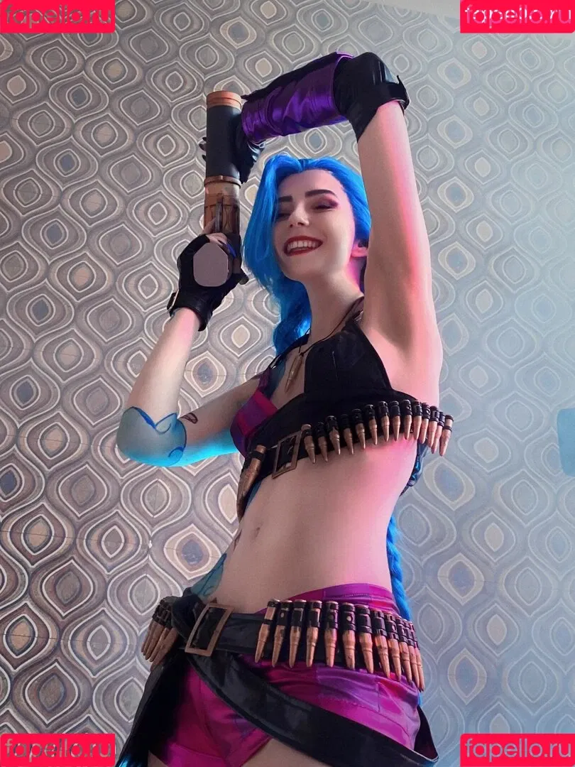 Jinx Cosplay Arcane / LeagueLegends / jinxedyumeria Onlyfans Photo Gallery 