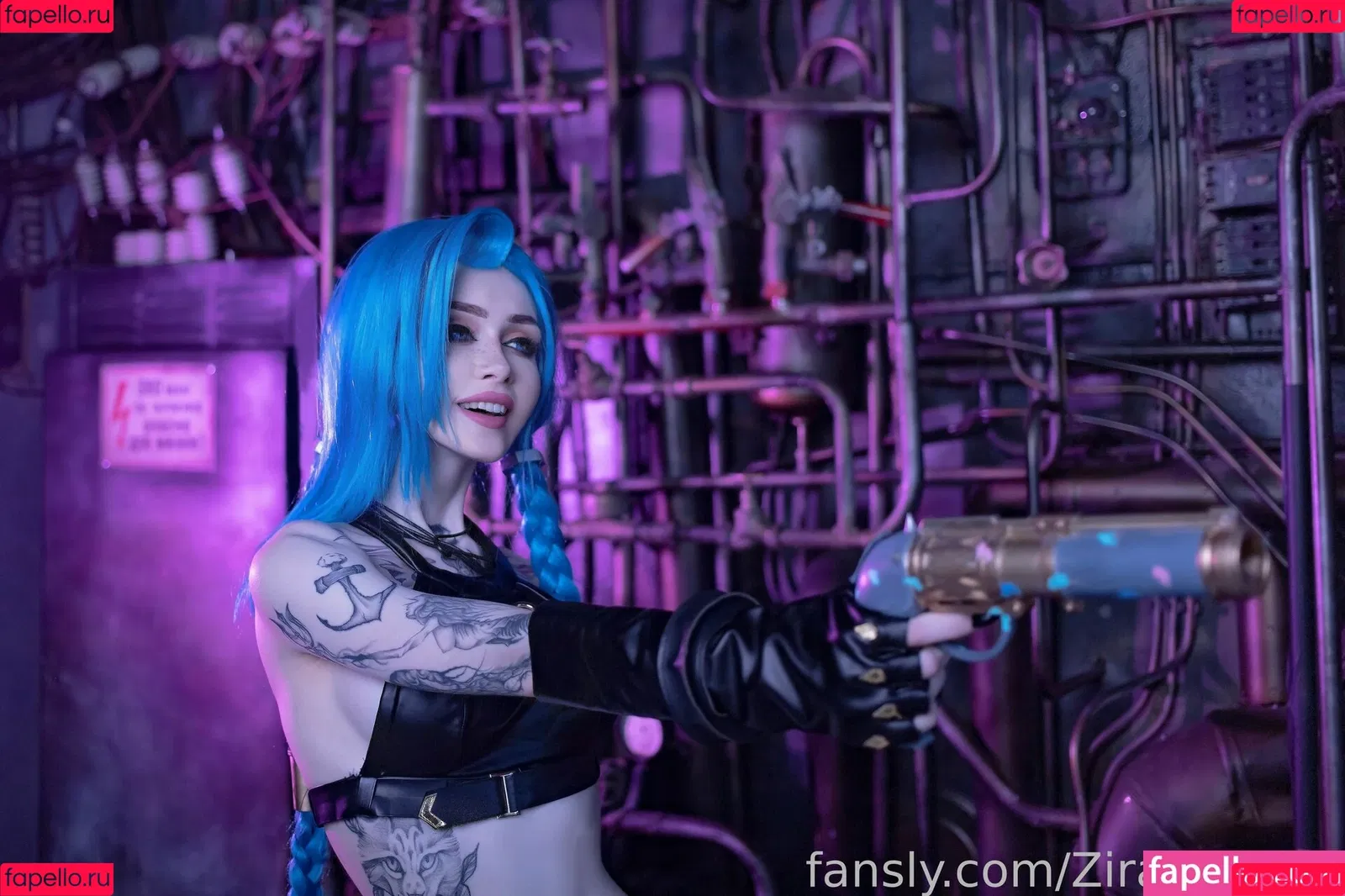 Jinx Cosplay Arcane / LeagueLegends / jinxedyumeria Onlyfans Photo Gallery 