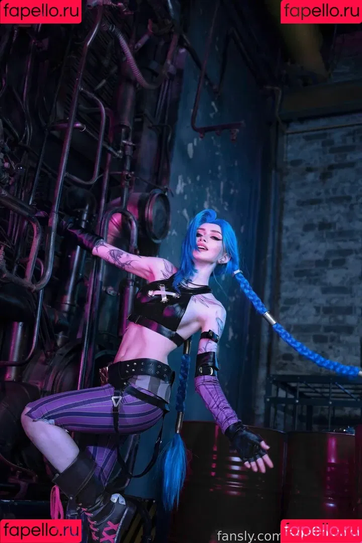 Jinx Cosplay Arcane / LeagueLegends / jinxedyumeria Onlyfans Photo Gallery 