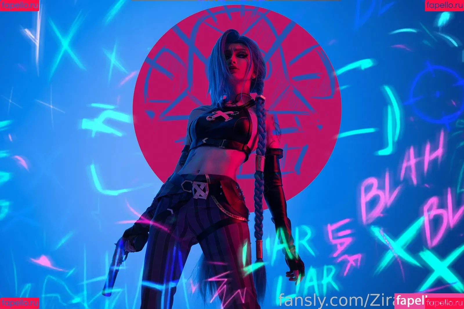 Jinx Cosplay Arcane / LeagueLegends / jinxedyumeria Onlyfans Photo Gallery 