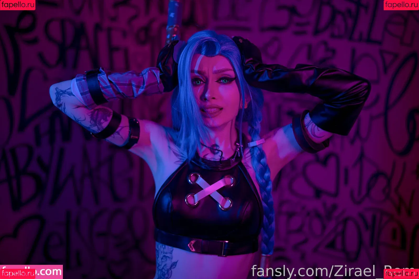 Jinx Cosplay Arcane / LeagueLegends / jinxedyumeria Onlyfans Photo Gallery 