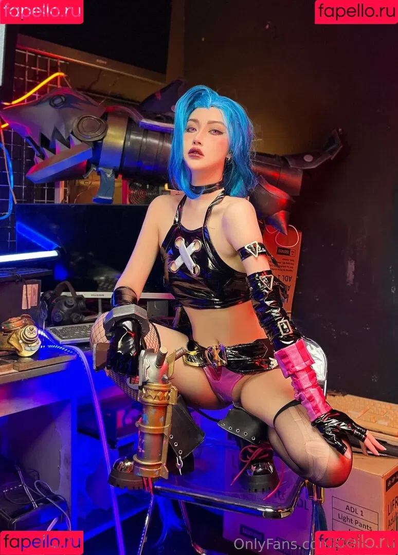 Jinx Cosplay Arcane / LeagueLegends / jinxedyumeria Onlyfans Photo Gallery 
