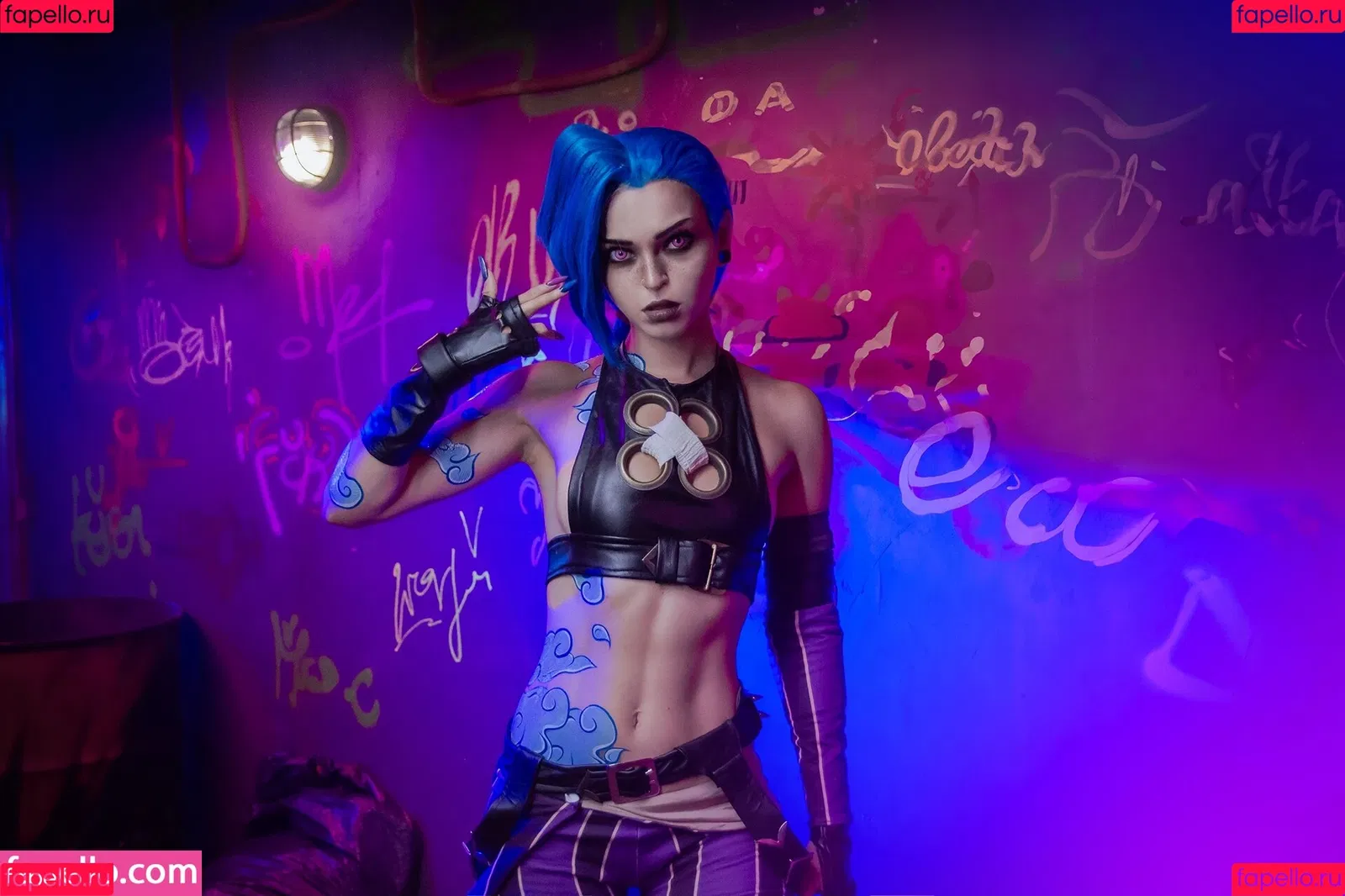 Jinx Cosplay Arcane / LeagueLegends / jinxedyumeria Onlyfans Photo Gallery 