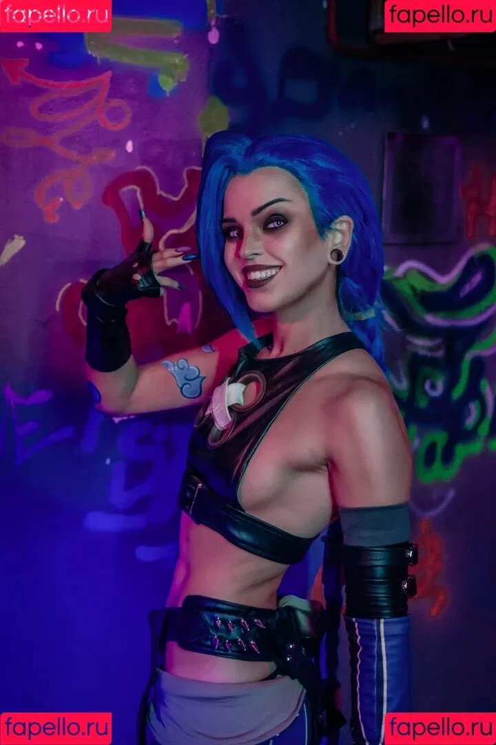 Jinx Cosplay Arcane / LeagueLegends / jinxedyumeria Onlyfans Photo Gallery 