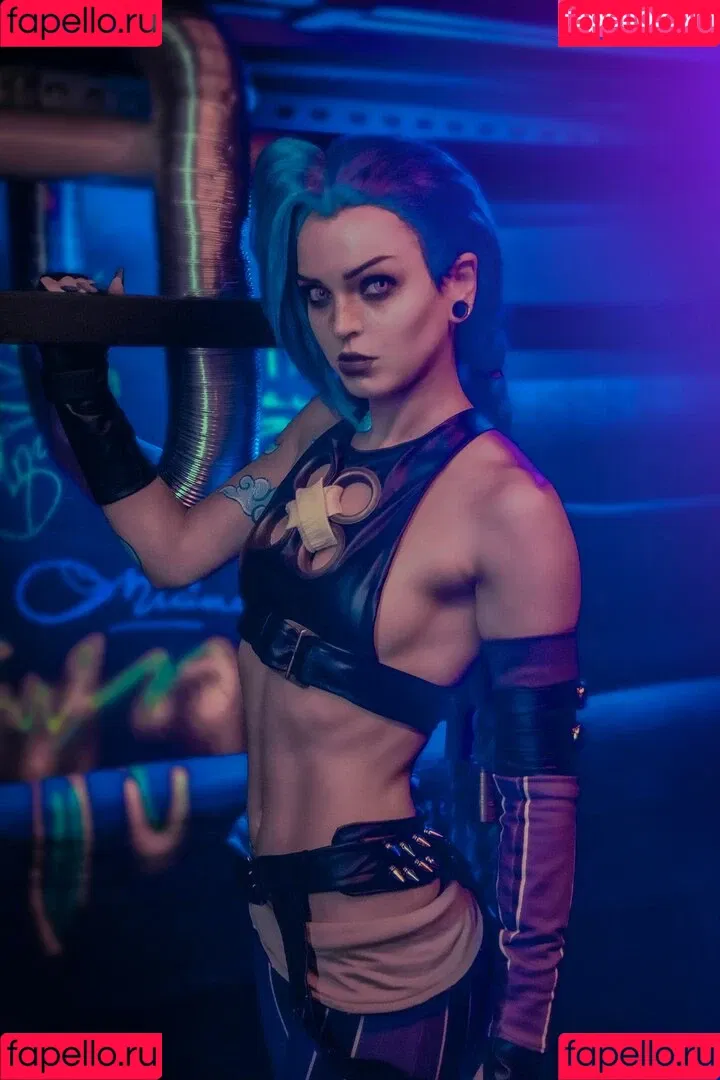 Jinx Cosplay Arcane / LeagueLegends / jinxedyumeria Onlyfans Photo Gallery 