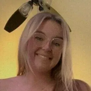 chaseelynnx / nerdyhayley69 Onlyfans Photo Gallery 