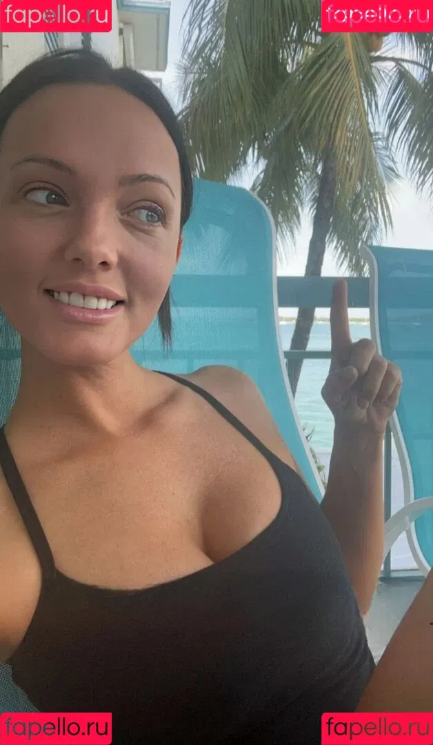 Brittney Atwood / Brittney Smith / _little_britt_ / brittneyatwood / brittneylsmith Onlyfans Photo Gallery 