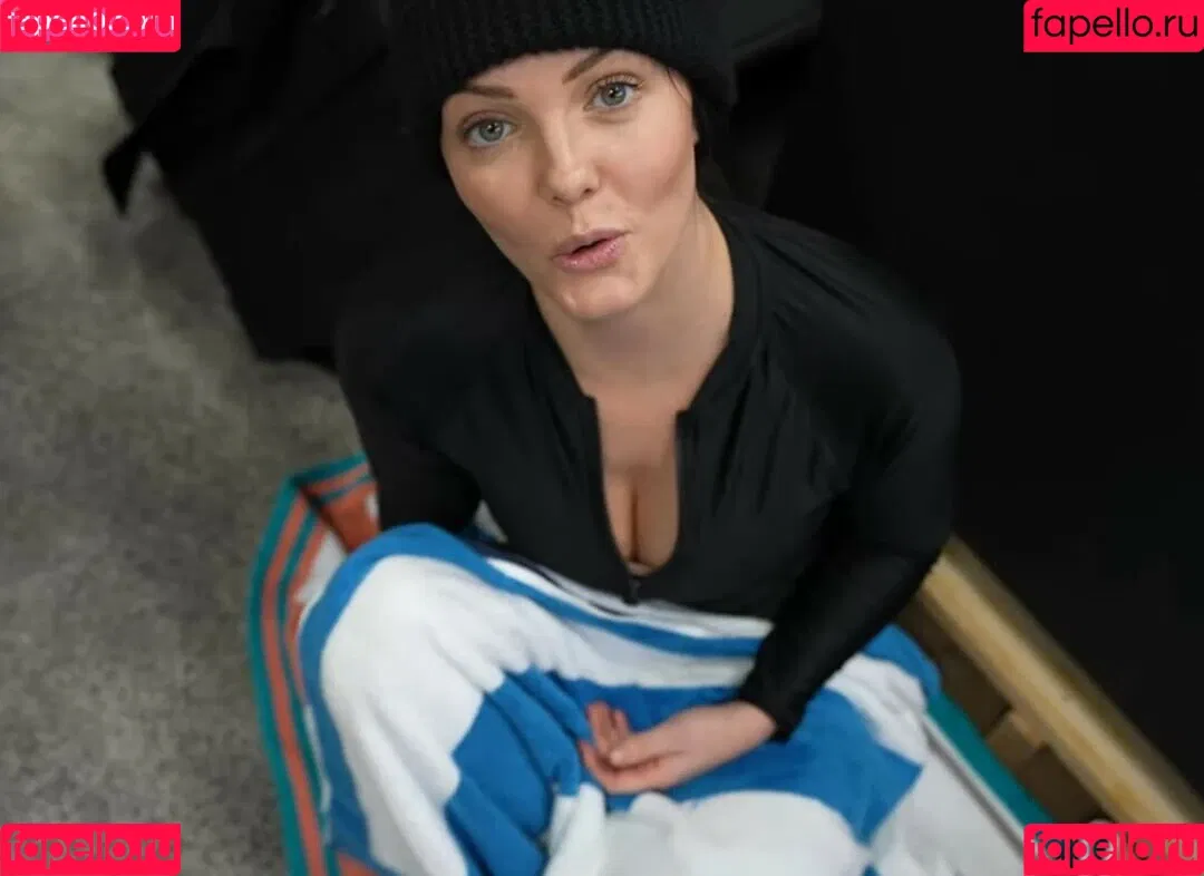 Brittney Atwood / Brittney Smith / _little_britt_ / brittneyatwood / brittneylsmith Onlyfans Photo Gallery 