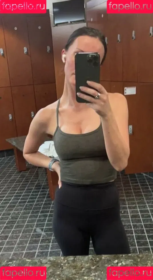 Brittney Atwood / Brittney Smith / _little_britt_ / brittneyatwood / brittneylsmith Onlyfans Photo Gallery 