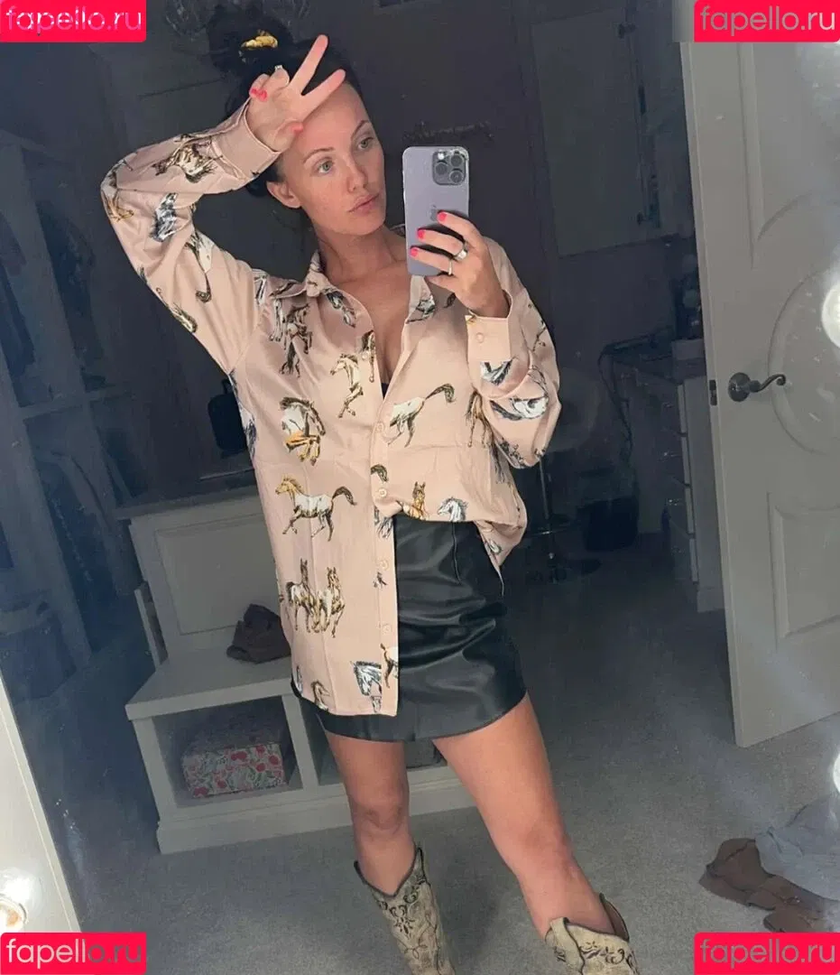 Brittney Atwood / Brittney Smith / _little_britt_ / brittneyatwood / brittneylsmith Onlyfans Photo Gallery 
