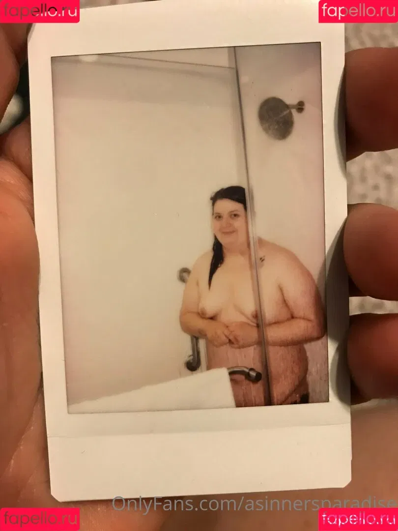 asinnersparadise / jennykristiina_ Onlyfans Photo Gallery 