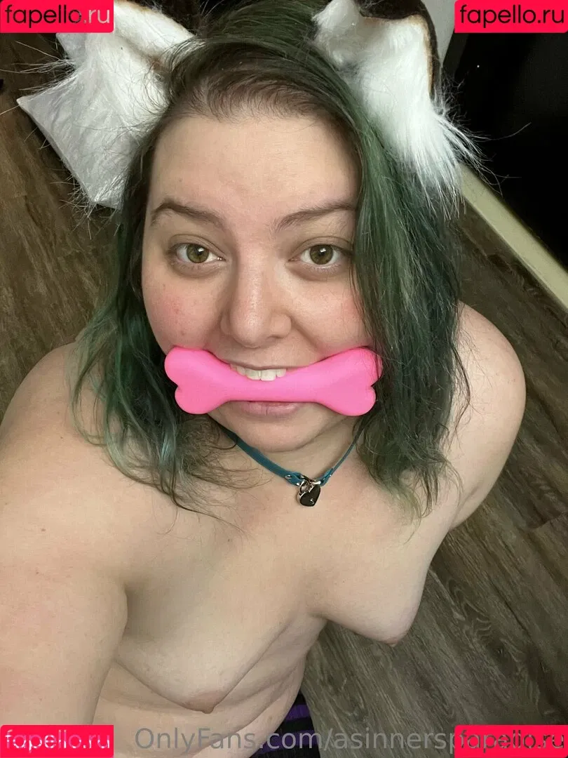 asinnersparadise / jennykristiina_ Onlyfans Photo Gallery 