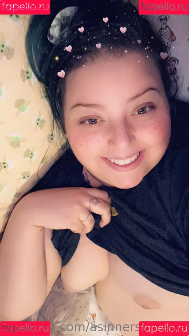 asinnersparadise / jennykristiina_ Onlyfans Photo Gallery 