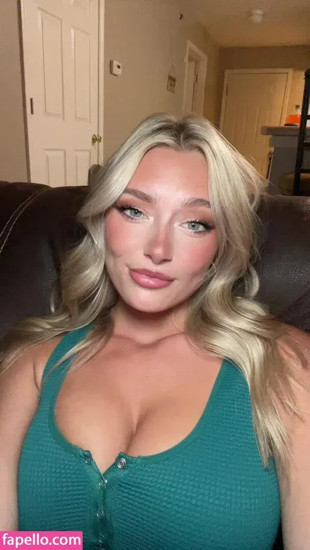 Aspen Faye / aspenfaye / aspenfayeofficial Onlyfans Photo Gallery 