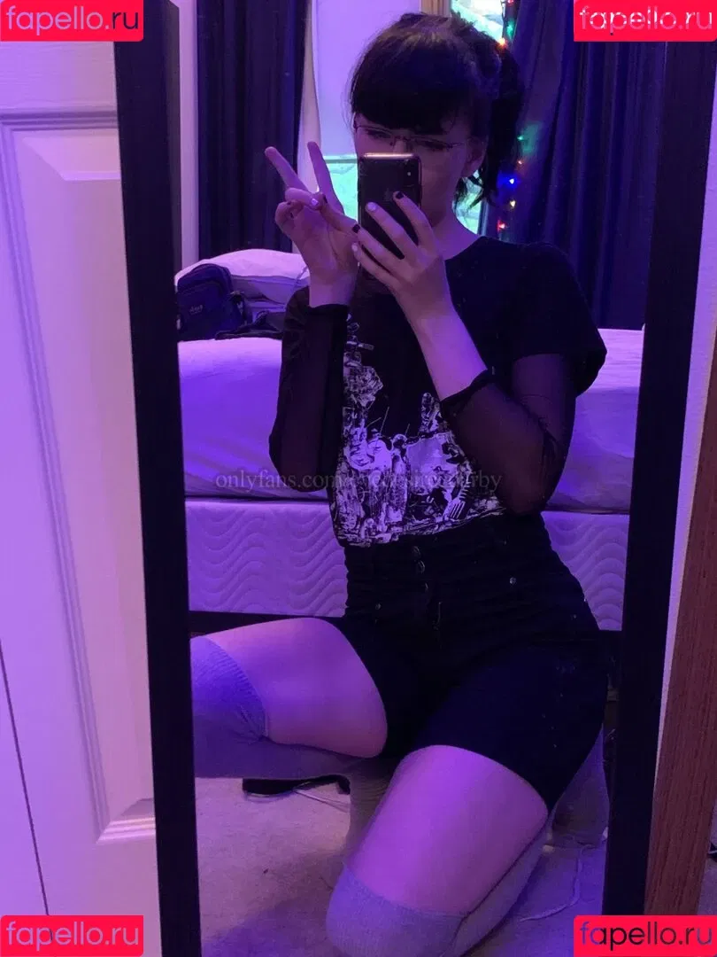 evedesireband / evedesireedarby Onlyfans Photo Gallery 