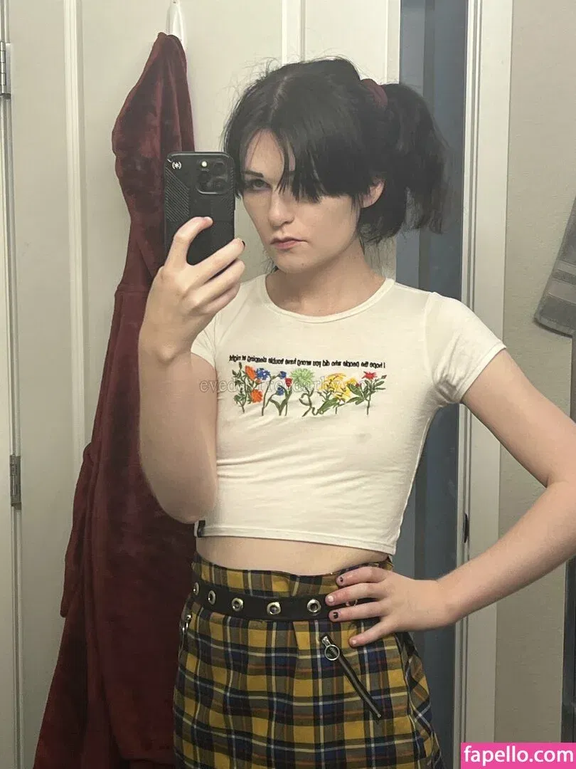 evedesireband / evedesireedarby Onlyfans Photo Gallery 