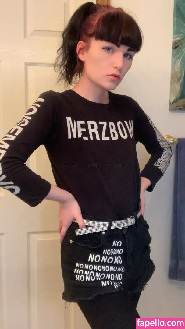 evedesireband / evedesireedarby Onlyfans Photo Gallery 