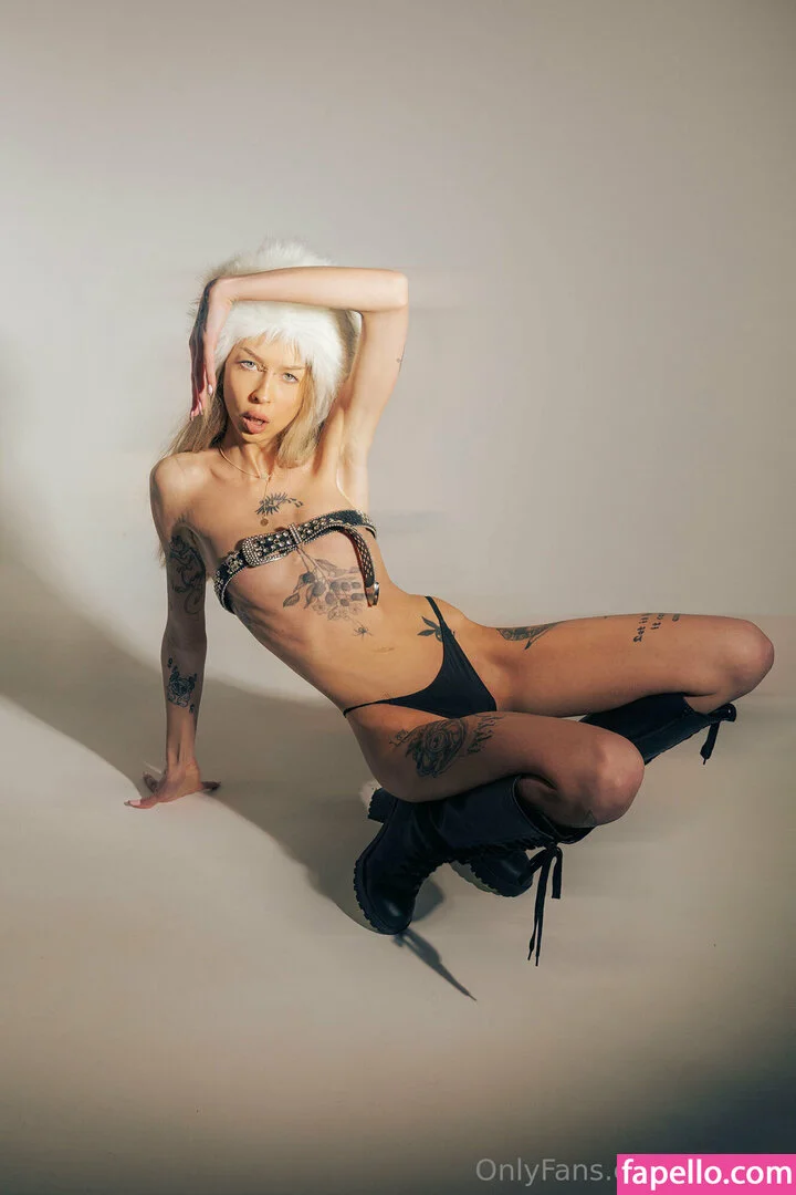 patusia Nude Onlyfans Photo 24