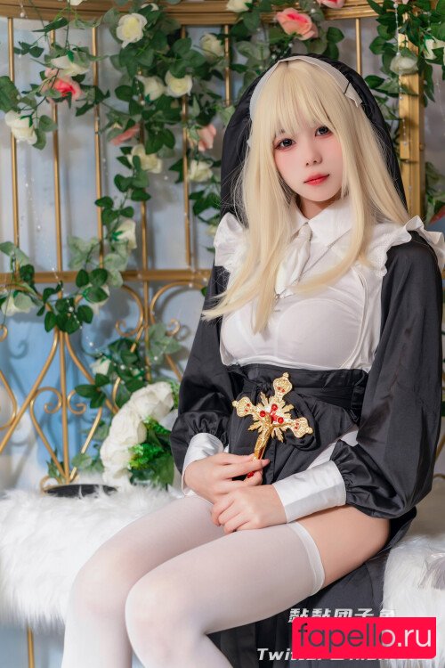 Niantutu / Yaokoututu / lim_meishe Onlyfans Photo Gallery 