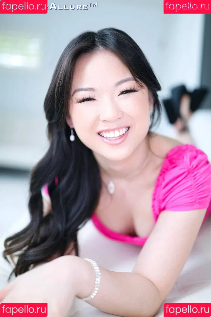 Lulu Chu / loveluluchu / luluchuofficial Onlyfans Photo Gallery 