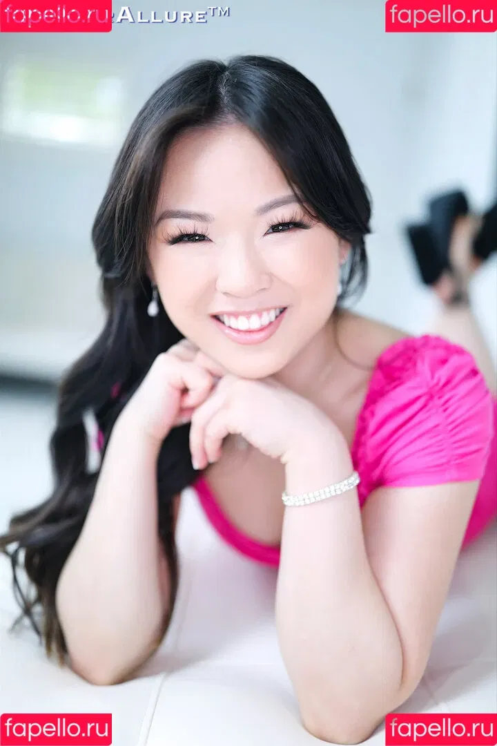 Lulu Chu / loveluluchu / luluchuofficial Onlyfans Photo Gallery 