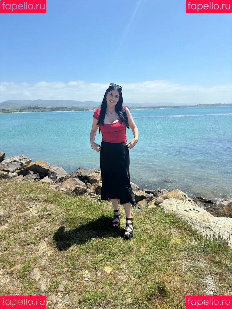 Sophiealiccee / Spicysofiaxo / sophaliccee / sophoalicexo Onlyfans Photo Gallery 