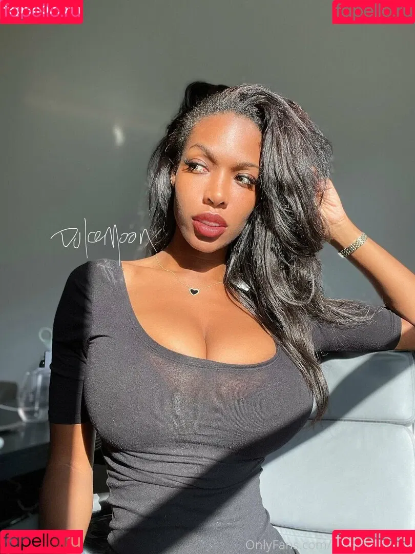 dulcemoon / dulcemoonvip / dulcemooon / https: Onlyfans Photo Gallery 