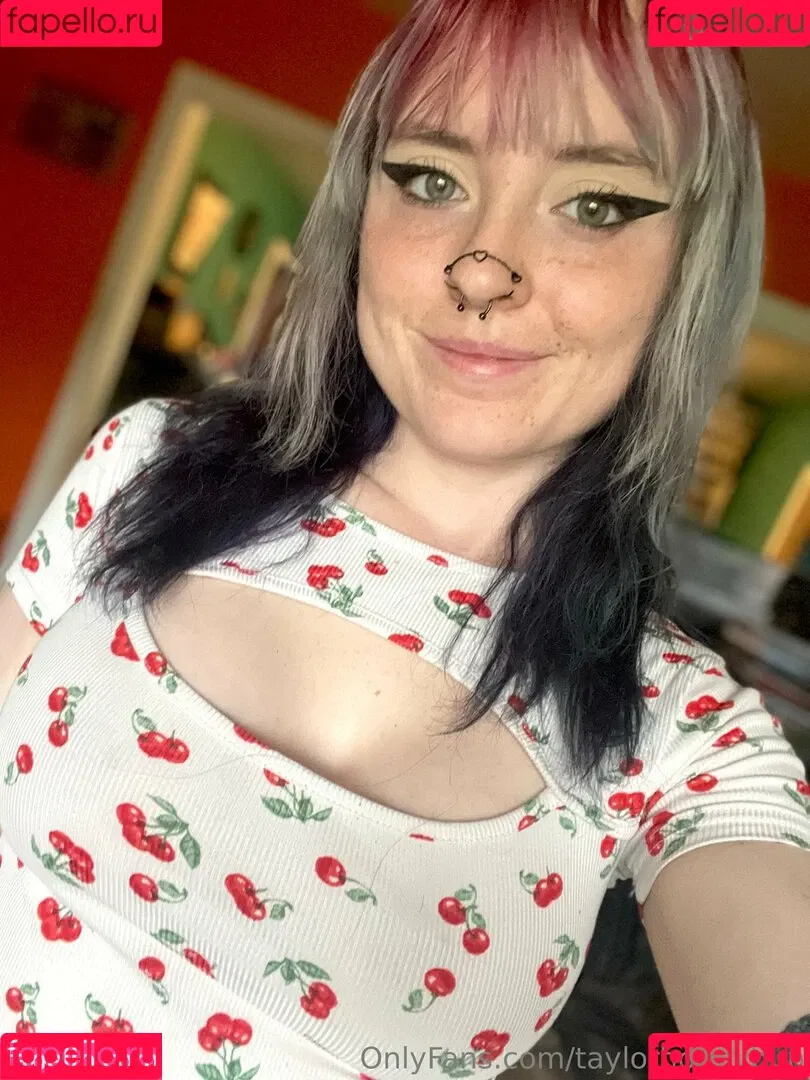 honeybuns_cosplay / taylorhoneybun Onlyfans Photo Gallery 