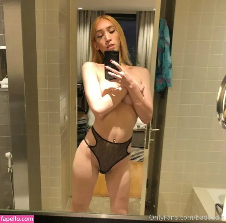 bad.k.bad / badbad.k Onlyfans Photo Gallery 