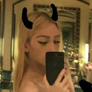 bad.k.bad / badbad.k Onlyfans Photo Gallery 