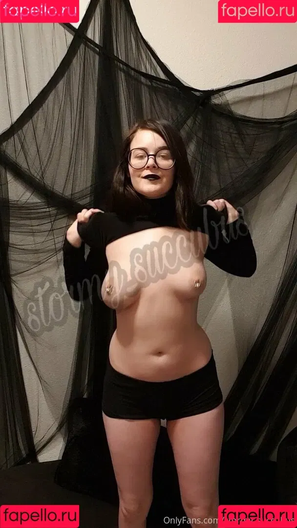 Stormy Succubus / stormy_loves_u / stormy_succubus Onlyfans Photo Gallery 