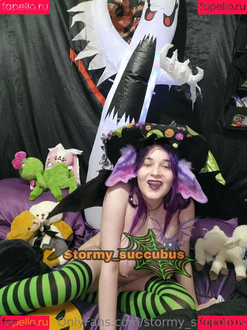 Stormy Succubus / stormy_loves_u / stormy_succubus Onlyfans Photo Gallery 