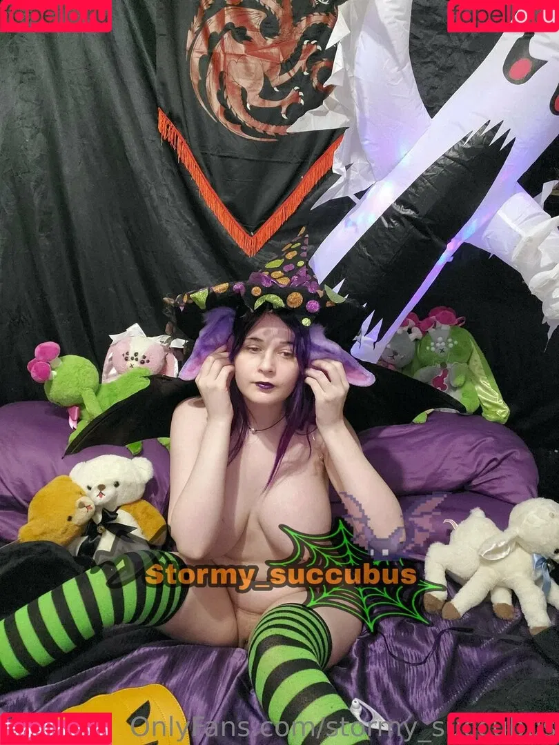 Stormy Succubus / stormy_loves_u / stormy_succubus Onlyfans Photo Gallery 