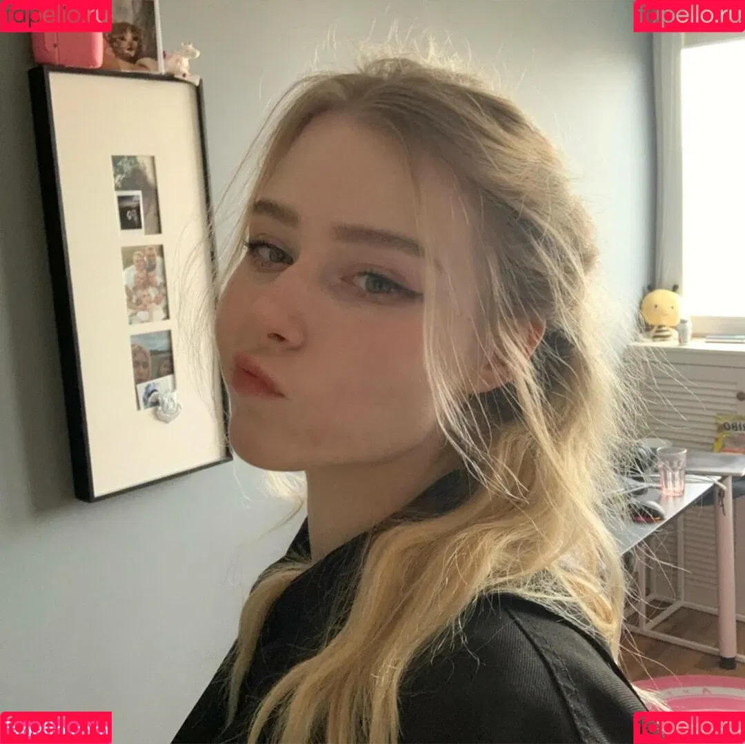 Nikki Beiar / nikkibearvip / nikkibeiar Onlyfans Photo Gallery 