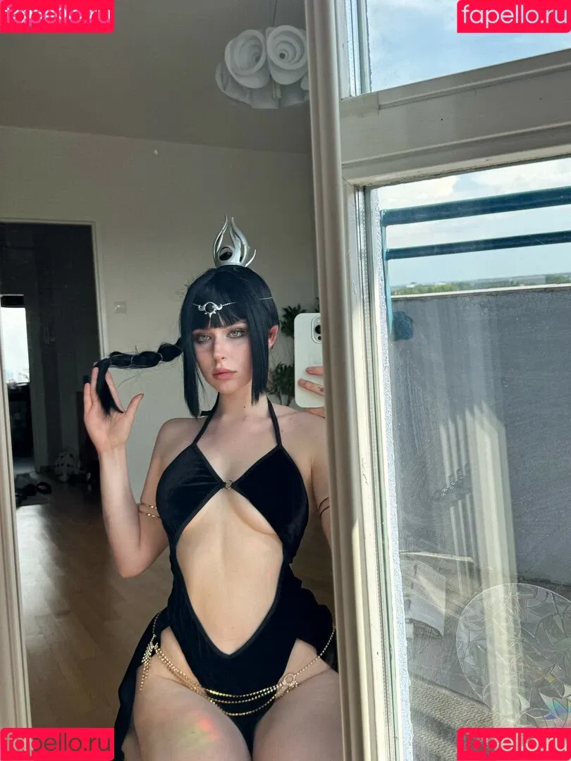 Nikki Beiar / nikkibearvip / nikkibeiar Onlyfans Photo Gallery 