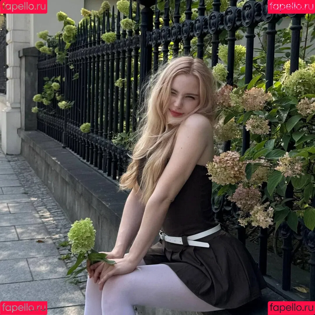 Nikki Beiar / nikkibearvip / nikkibeiar Onlyfans Photo Gallery 