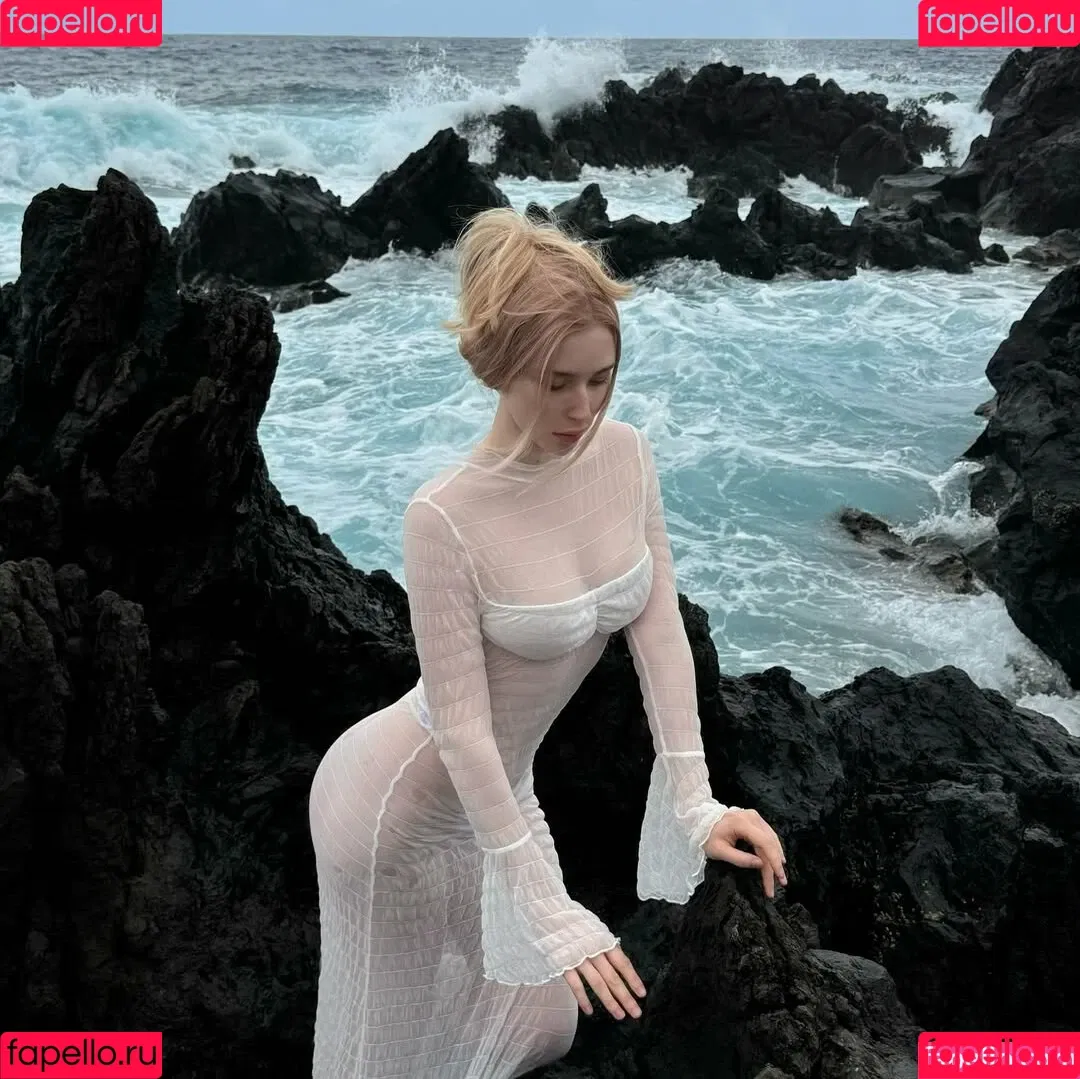 Nikki Beiar / nikkibearvip / nikkibeiar Onlyfans Photo Gallery 