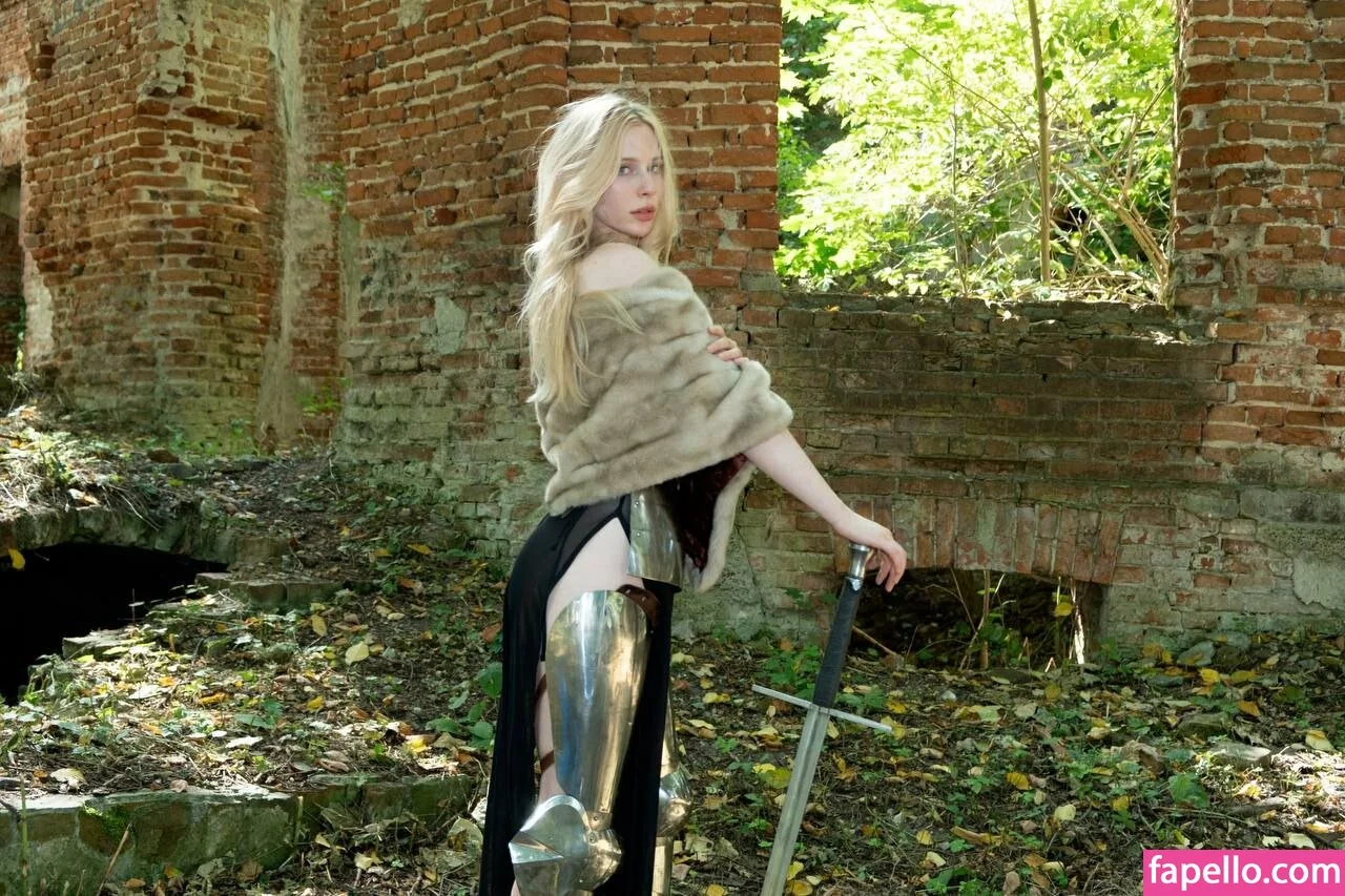 Nikki Beiar / nikkibearvip / nikkibeiar Onlyfans Photo Gallery 