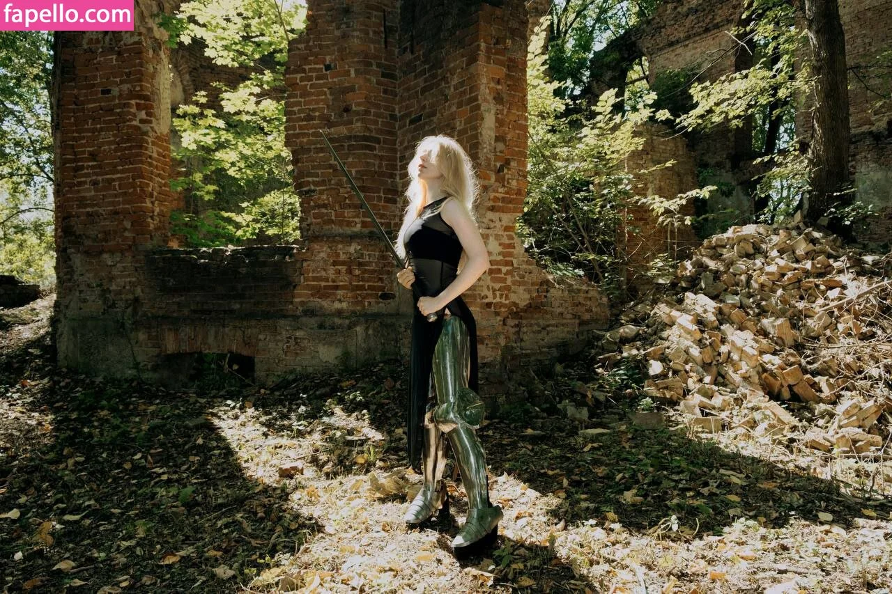 Nikki Beiar / nikkibearvip / nikkibeiar Onlyfans Photo Gallery 