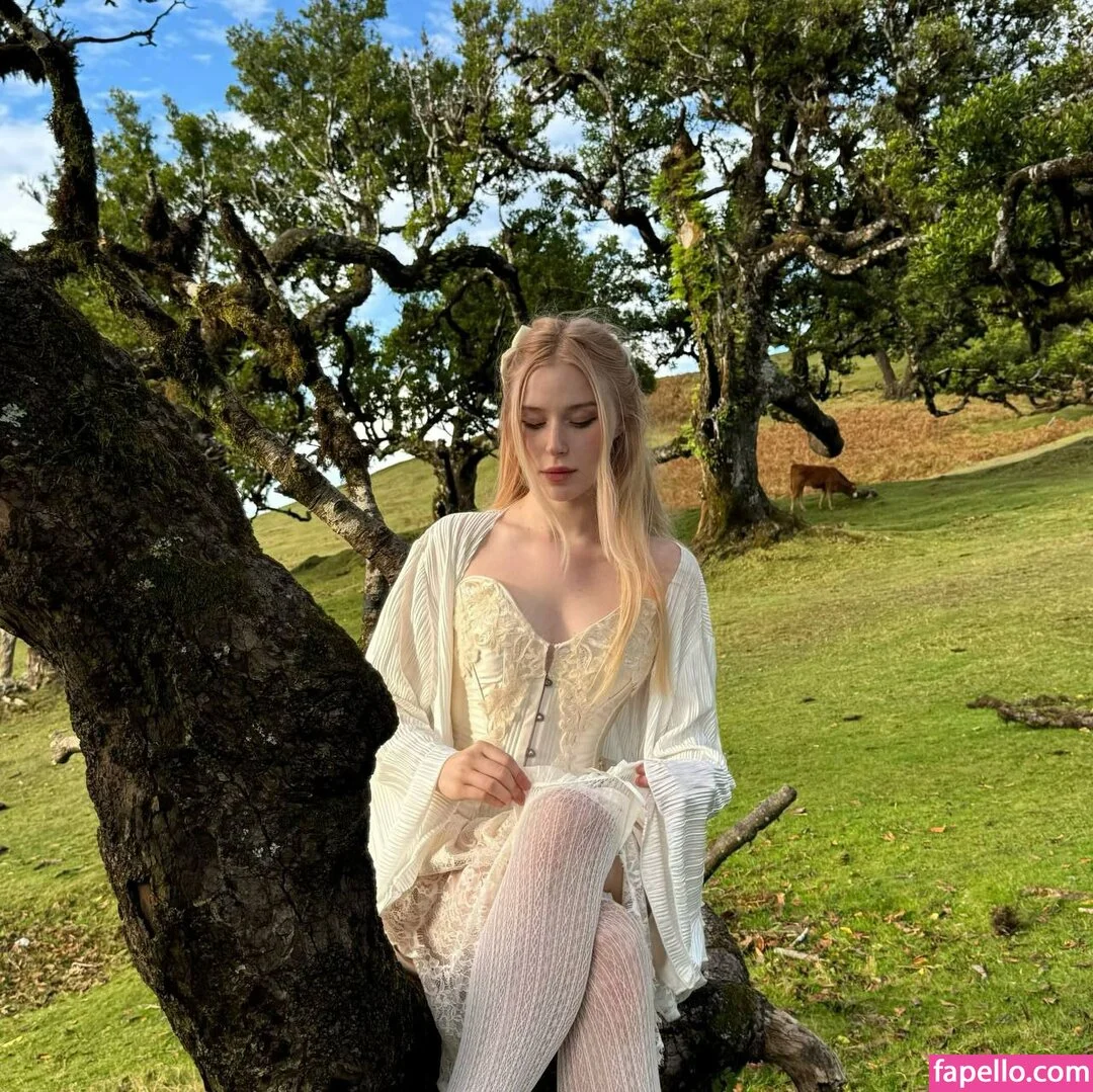 Nikki Beiar / nikkibearvip / nikkibeiar Onlyfans Photo Gallery 