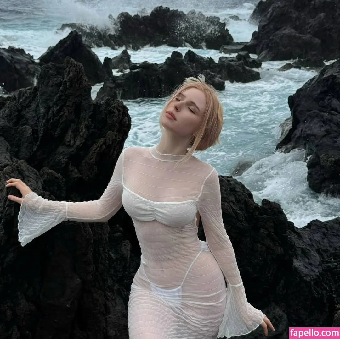 Nikki Beiar / nikkibearvip / nikkibeiar Onlyfans Photo Gallery 