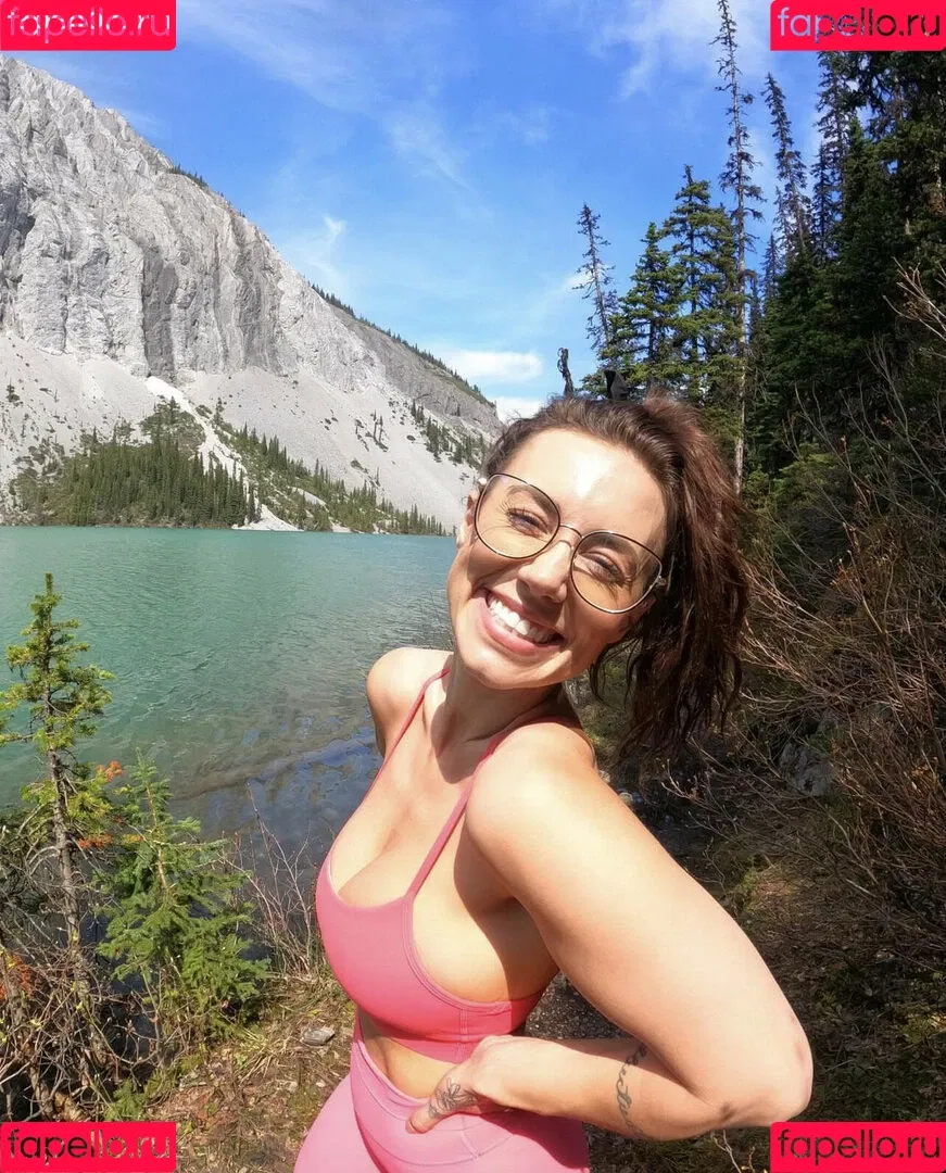 Maddison Noel / maddison.noel / madinoelll Onlyfans Photo Gallery 