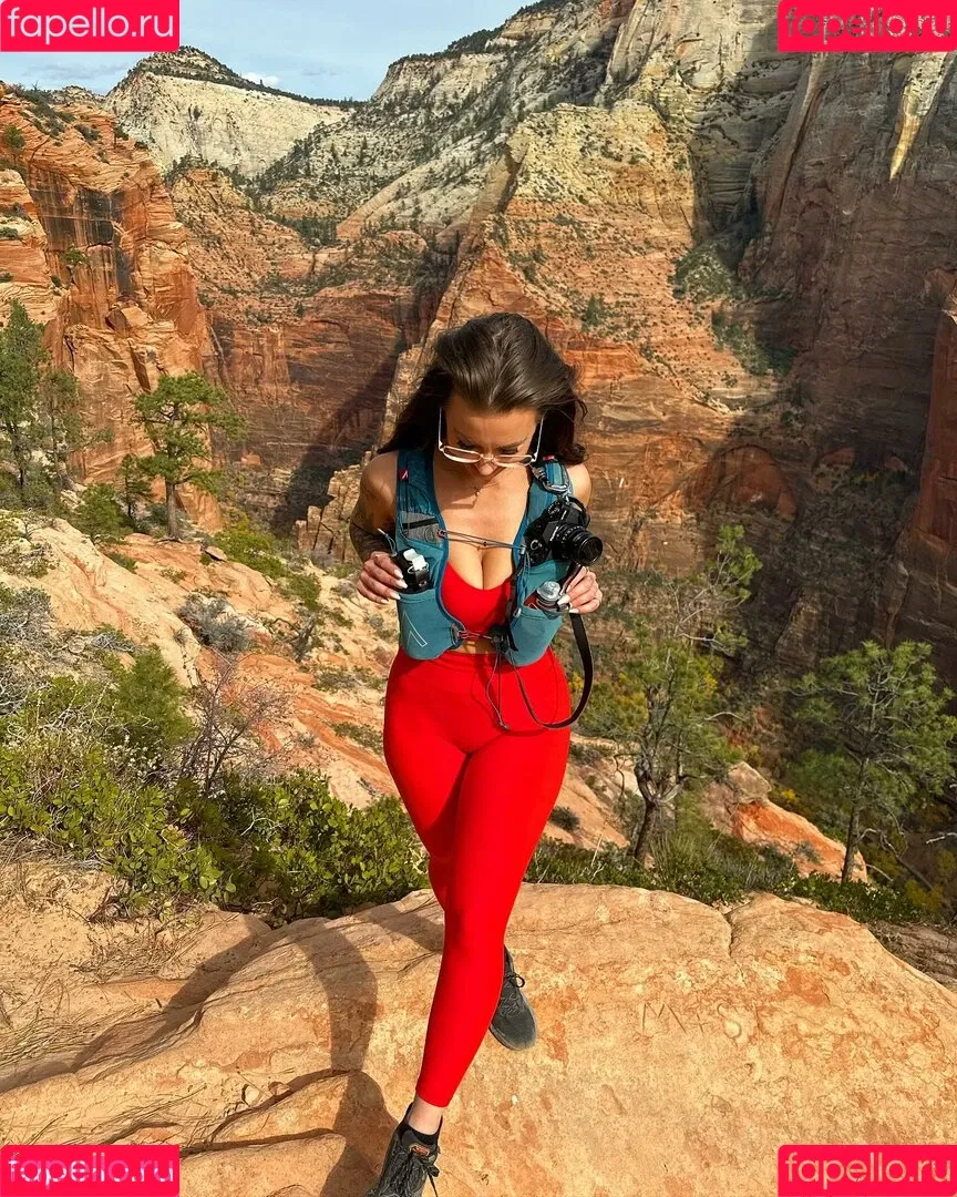 Maddison Noel / maddison.noel / madinoelll Onlyfans Photo Gallery 