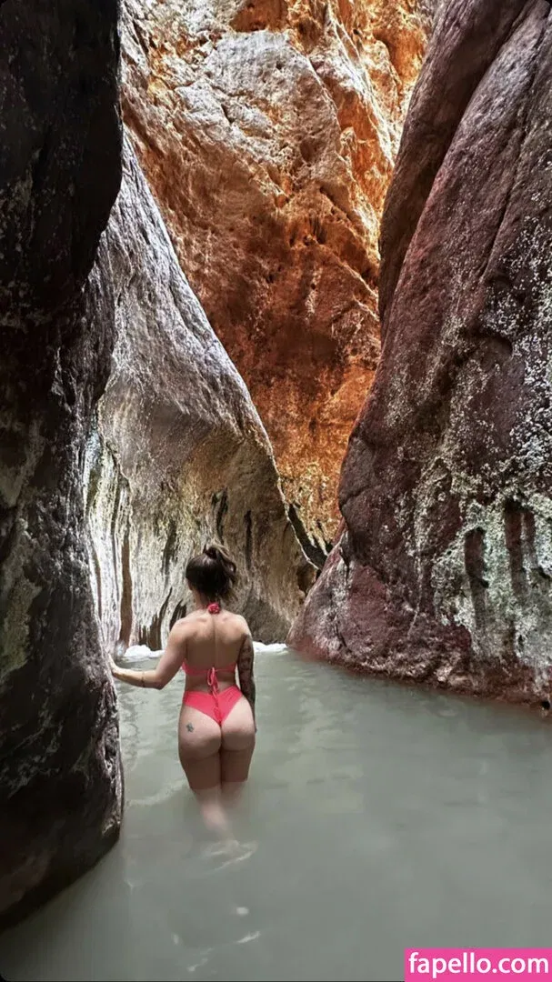 Maddison Noel / maddison.noel / madinoelll Onlyfans Photo Gallery 