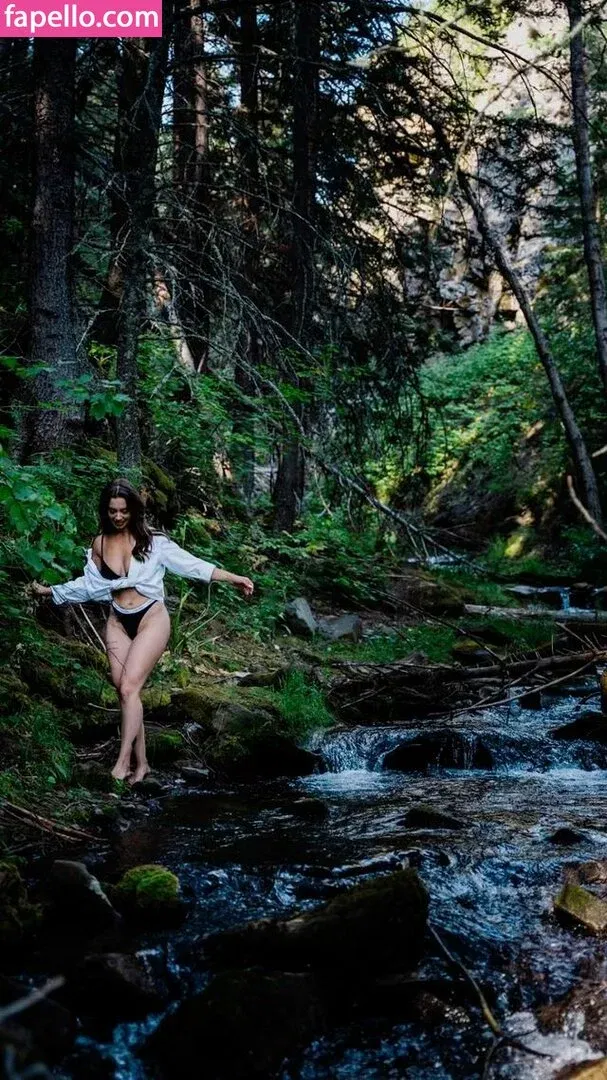 Maddison Noel / maddison.noel / madinoelll Onlyfans Photo Gallery 